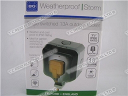 WATERPROOF 1 GANG WITCHED SOCKET 13AMP IP66